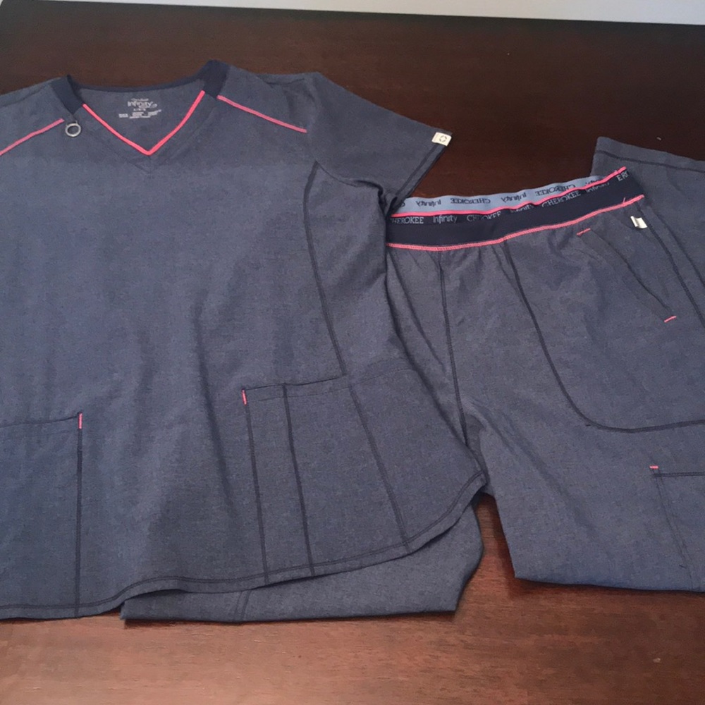 NWOT Cherokee Infinity Scrub Set